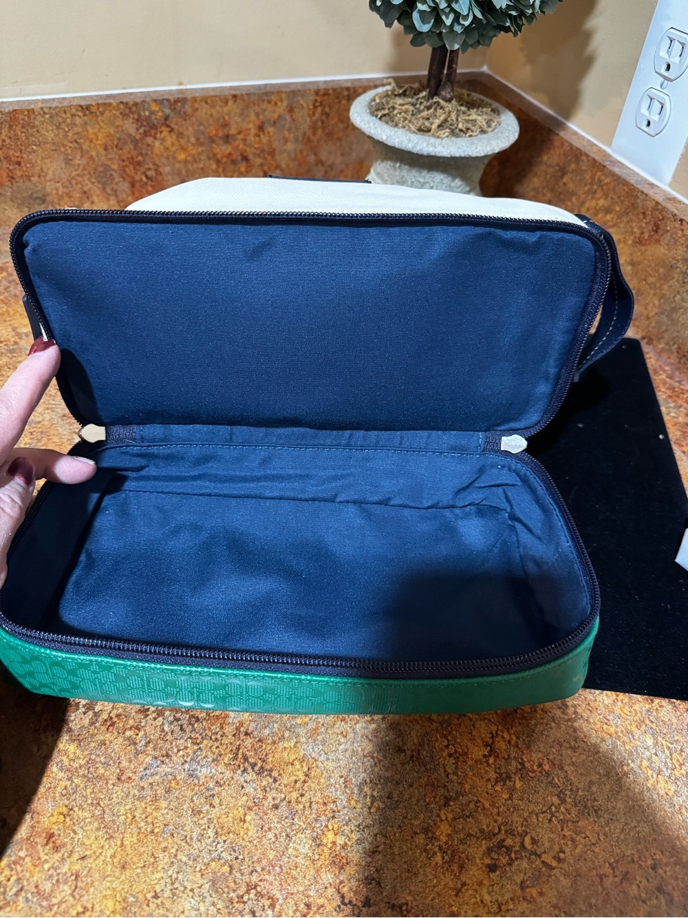 NWOT Coach Heritage Colorblock Double Zip Toiletry Bag Dopp Kit - Picture 5 of 7